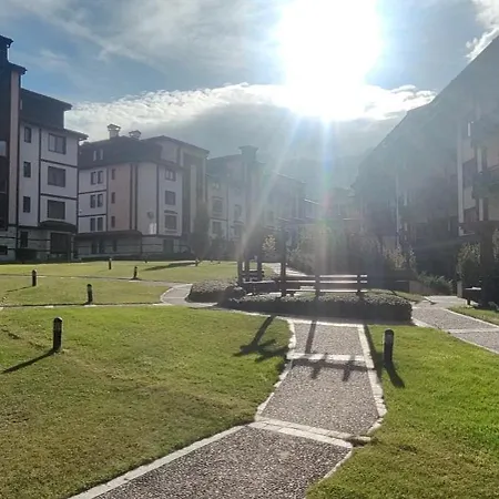 Downtown Bansko- Eliko アパート