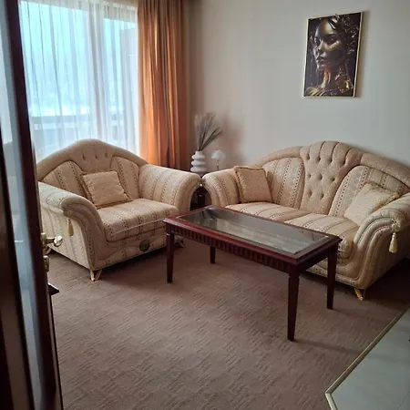 Downtown Bansko- Eliko